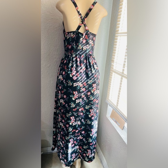 Gap Black W/Pink Floral Criss Cross Strappy Back Maxi Sundress Size 0 - Picture 3 of 11